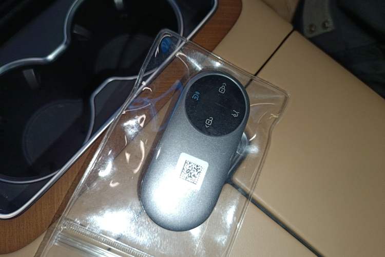Used Hima Stelato S9 2024 All-Electric Ultra Four-Wheel-Drive Flagship Edition Vehicle Key