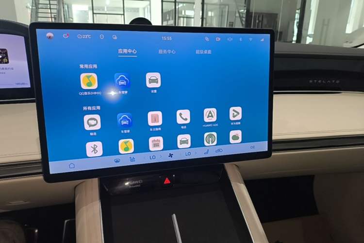 Used Hima Stelato S9 2024 All-Electric Ultra Four-Wheel-Drive Flagship Edition Audio And AC Panel