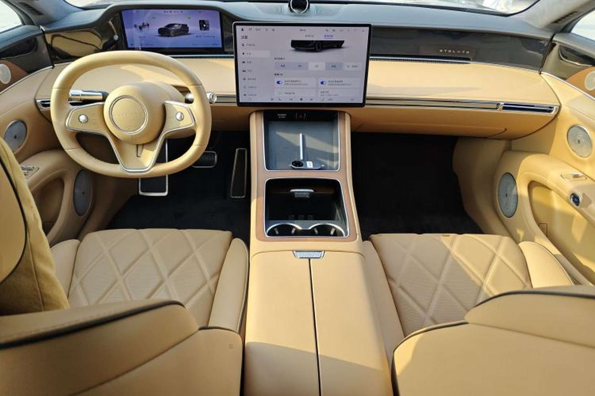 Used Hima Stelato S9 2024 All-Electric Ultra Rear-Drive Long-Range Flagship Edition Center Console