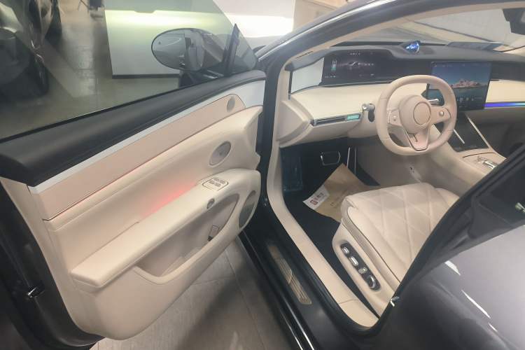 Used Hima Stelato S9 2024 All-Electric Ultra Four-Wheel-Drive Flagship Edition Driver Seat