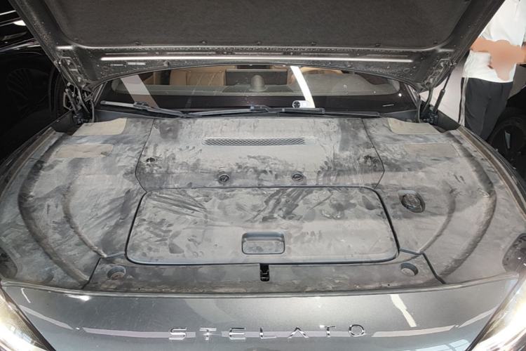 Used Hima Stelato S9 2024 All-Electric Ultra Four-Wheel-Drive Flagship Edition Engine Bay
