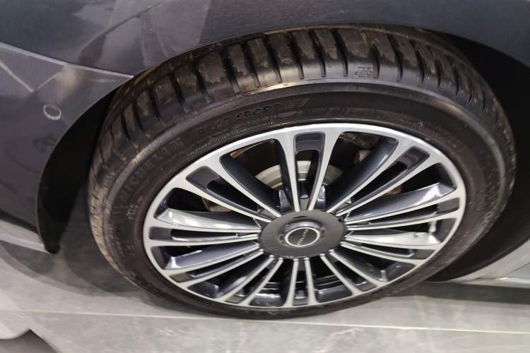 Used Hima Stelato S9 2024 All-Electric Ultra Four-Wheel-Drive Flagship Edition Exterior 7