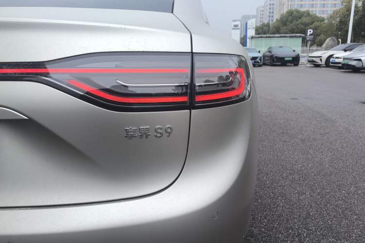 Used Hima Stelato S9 2024 All-Electric Ultra Four-Wheel-Drive Flagship Edition Exterior 8