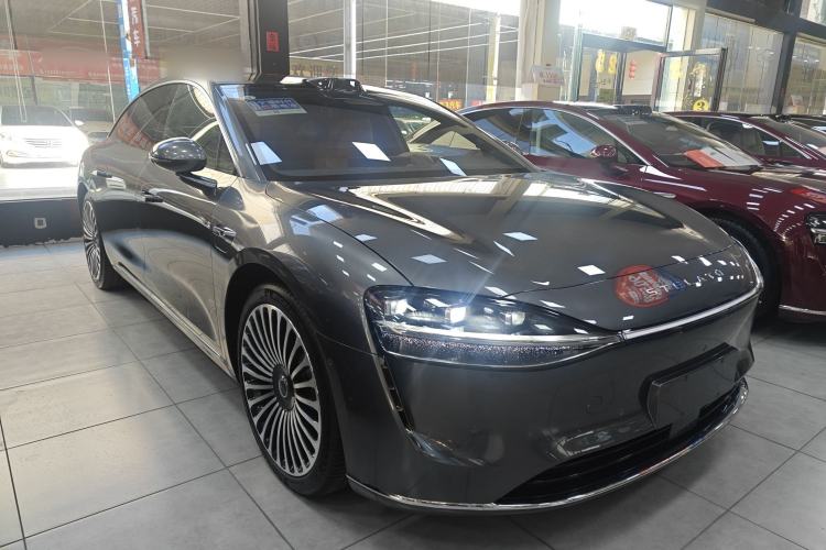 Used Hima Stelato S9 2024 All-Electric Ultra Four-Wheel-Drive Flagship Edition Front Right 45 Deg