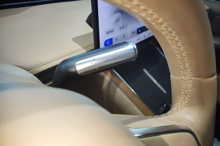 Used Hima Stelato S9 2024 All-Electric Ultra Four-Wheel-Drive Flagship Edition Gear Lever