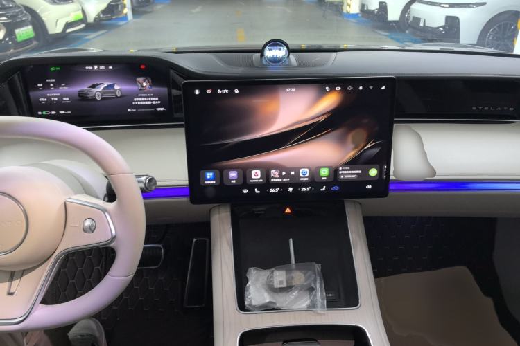 Used Hima Stelato S9 2024 All-Electric Ultra Four-Wheel-Drive Flagship Edition Interior 2