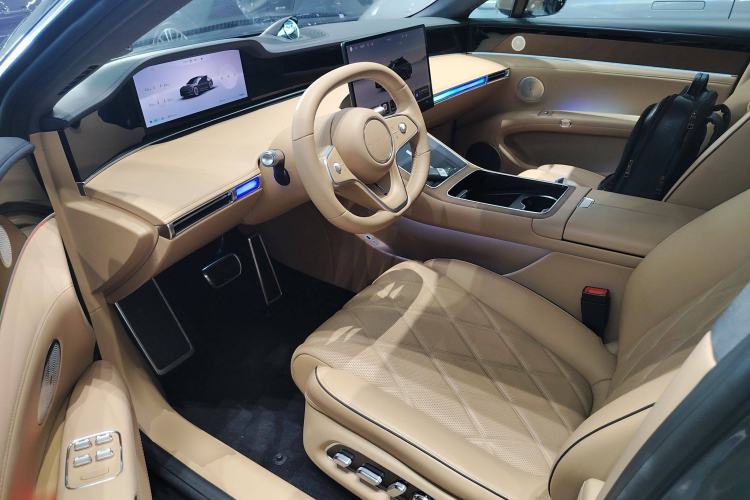 Used Hima Stelato S9 2024 All-Electric Ultra Four-Wheel-Drive Flagship Edition Interior 3