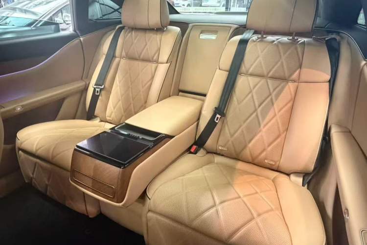 Used Hima Stelato S9 2024 All-Electric Ultra Four-Wheel-Drive Flagship Edition Interior 3