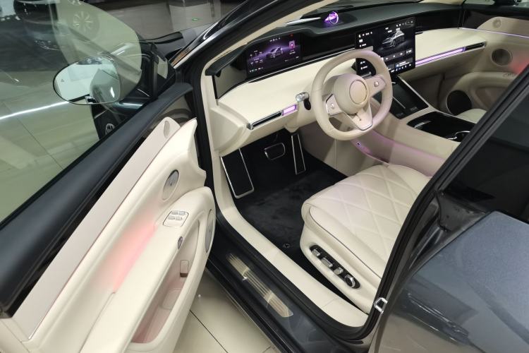 Used Hima Stelato S9 2024 All-Electric Ultra Rear-Drive Long-Range Flagship Edition Interior 3