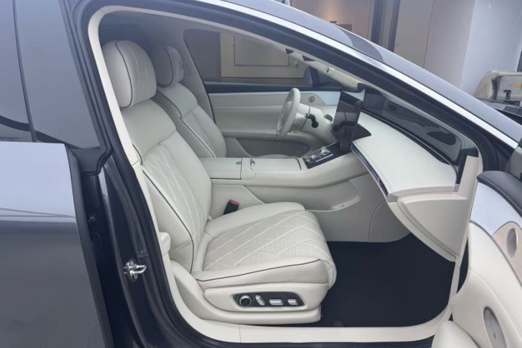 Used Hima Stelato S9 2024 All-Electric Ultra Four-Wheel-Drive Flagship Edition Interior 6