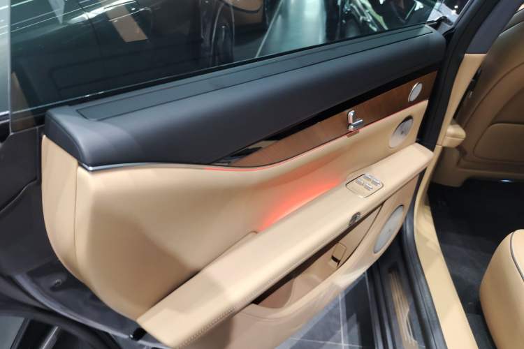 Used Hima Stelato S9 2024 All-Electric Ultra Four-Wheel-Drive Flagship Edition Interior 8