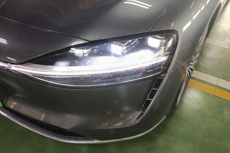 Used Hima Stelato S9 2024 All-Electric Ultra Four-Wheel-Drive Flagship Edition Left Front Headlight