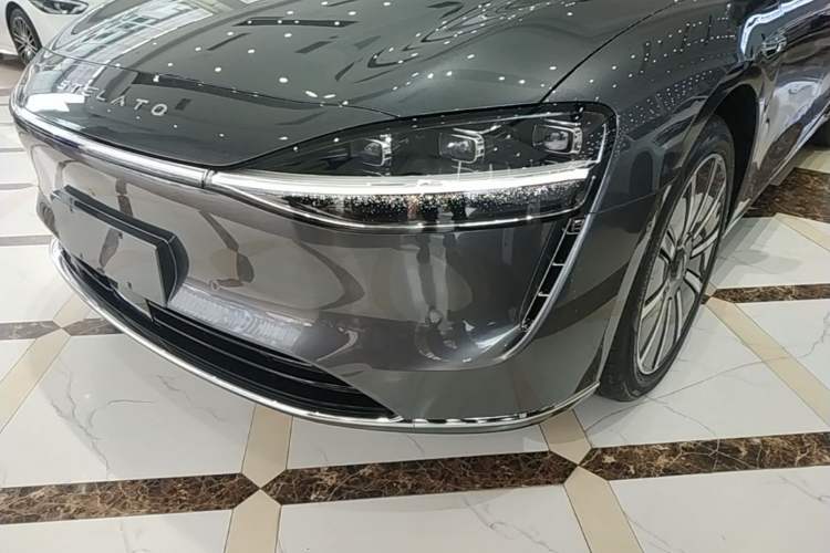 Used Hima Stelato S9 2024 All-Electric Max Rear-Drive Long-Range Version Left Front Headlight