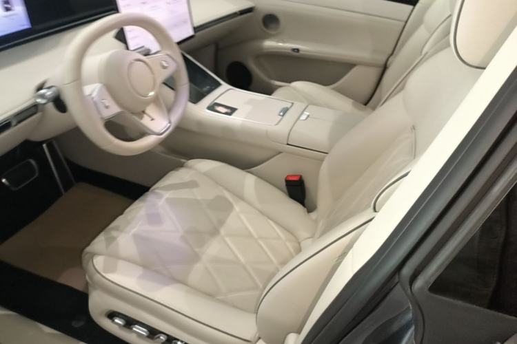 Used Hima Stelato S9 2024 All-Electric Ultra Four-Wheel-Drive Flagship Edition Left Front Seat