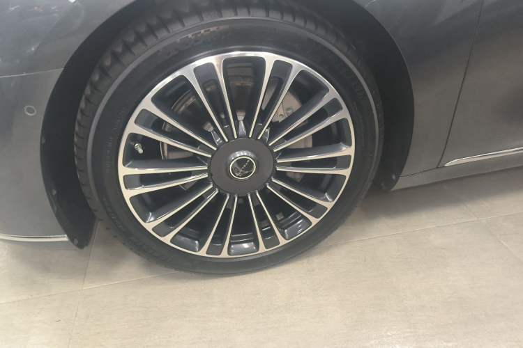 Used Hima Stelato S9 2024 All-Electric Ultra Four-Wheel-Drive Flagship Edition Left Front Wheel Hub