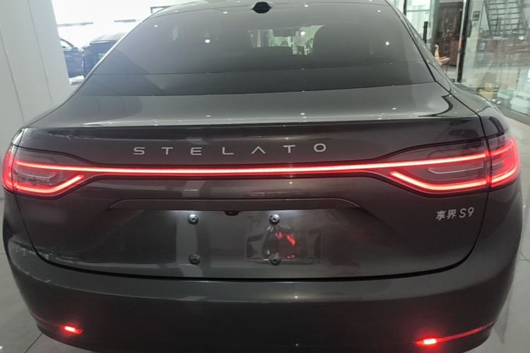 Used Hima Stelato S9 2024 All-Electric Ultra Four-Wheel-Drive Flagship Edition Rear