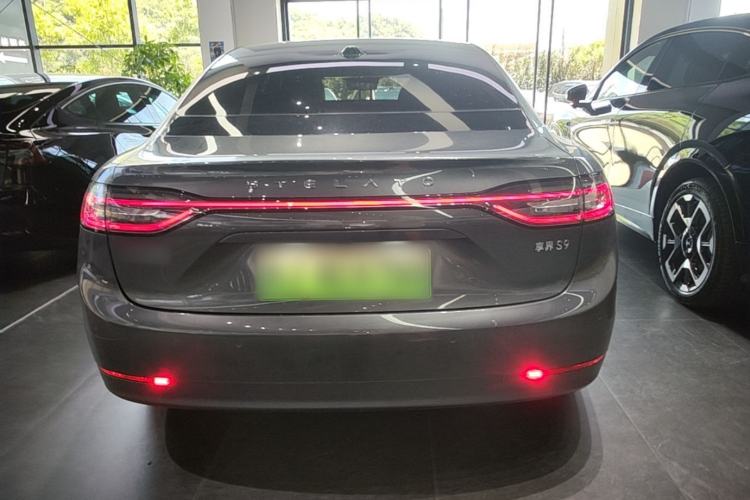 Used Hima Stelato S9 2024 All-Electric Ultra Four-Wheel-Drive Flagship Edition Rear