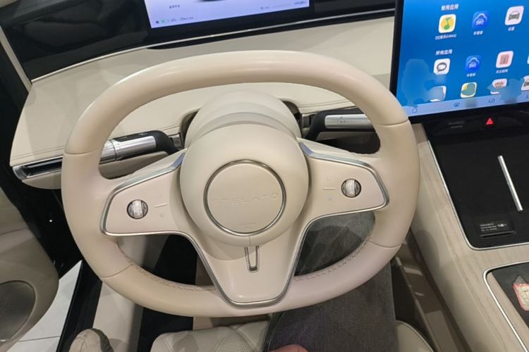 Used Hima Stelato S9 2024 All-Electric Ultra Four-Wheel-Drive Flagship Edition Steering Wheel