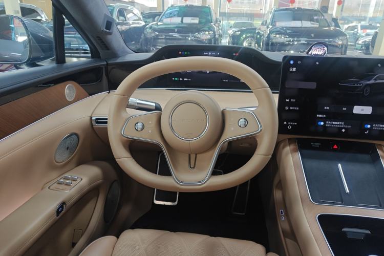 Used Hima Stelato S9 2024 All-Electric Ultra Four-Wheel-Drive Flagship Edition Steering Wheel