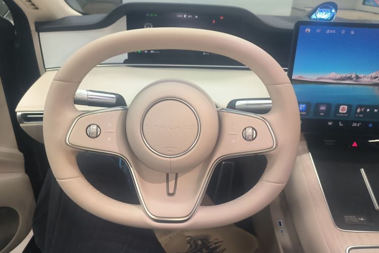 Used Hima Stelato S9 2024 All-Electric Ultra Four-Wheel-Drive Flagship Edition Steering Wheel