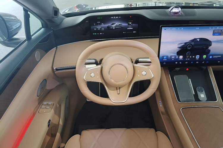 Used Hima Stelato S9 2024 All-Electric Ultra Four-Wheel-Drive Flagship Edition Steering Wheel