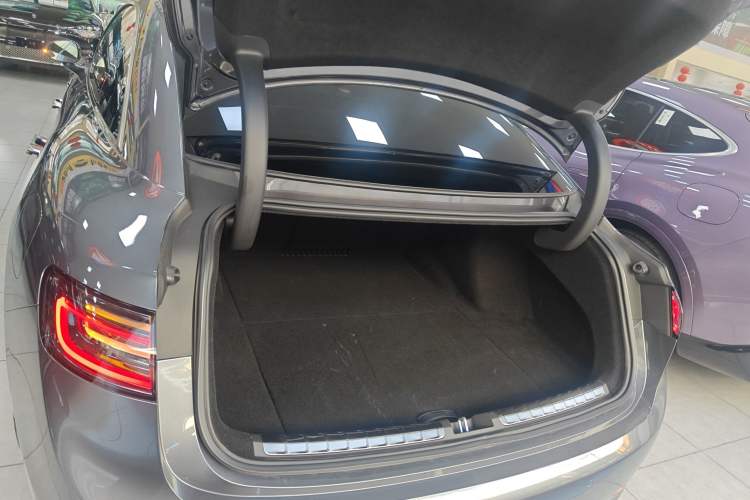 Used Hima Stelato S9 2024 All-Electric Ultra Four-Wheel-Drive Flagship Edition Trunk