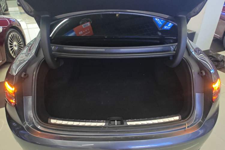 Used Hima Stelato S9 2024 All-Electric Ultra Four-Wheel-Drive Flagship Edition Trunk