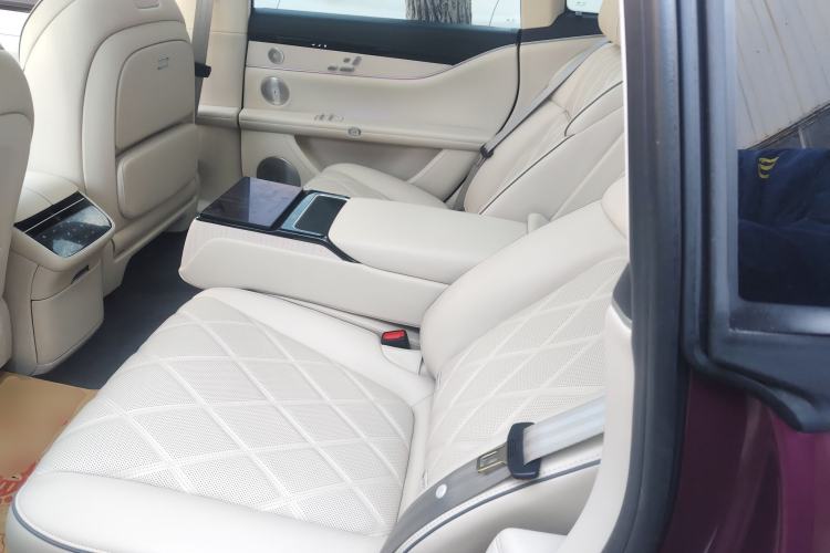 Used Hima Stelato S9 2024 All-Electric Ultra Four-Wheel-Drive Flagship Edition Left Rear Seat