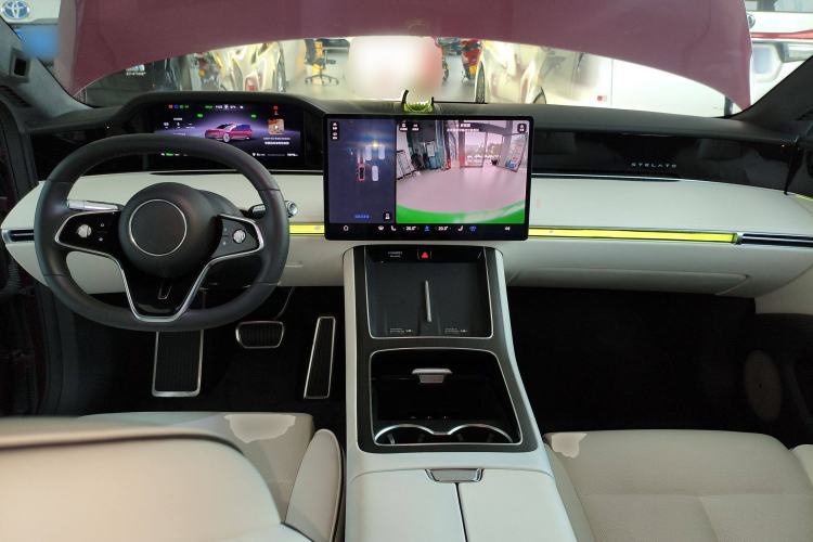 Used Hima Stelato S9 2024 All-Electric Ultra Four-Wheel-Drive Flagship Edition Center Console