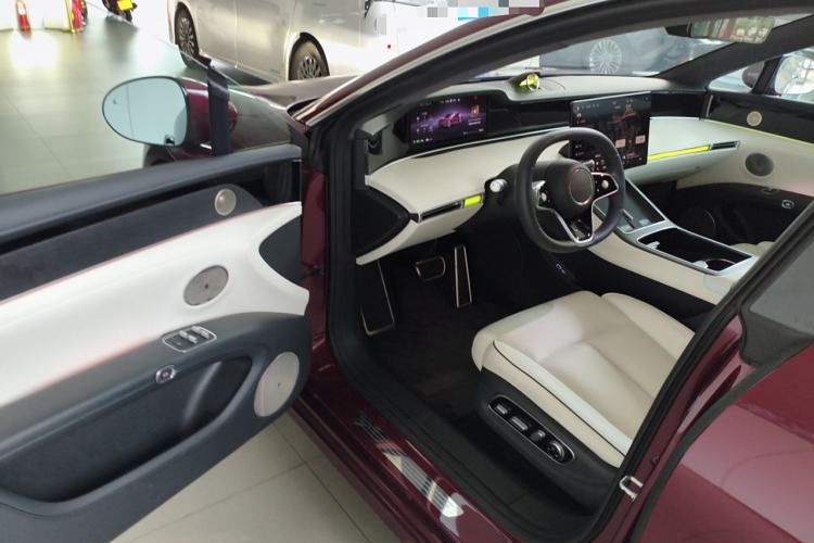 Used Hima Stelato S9 2024 All-Electric Ultra Four-Wheel-Drive Flagship Edition Driver Seat