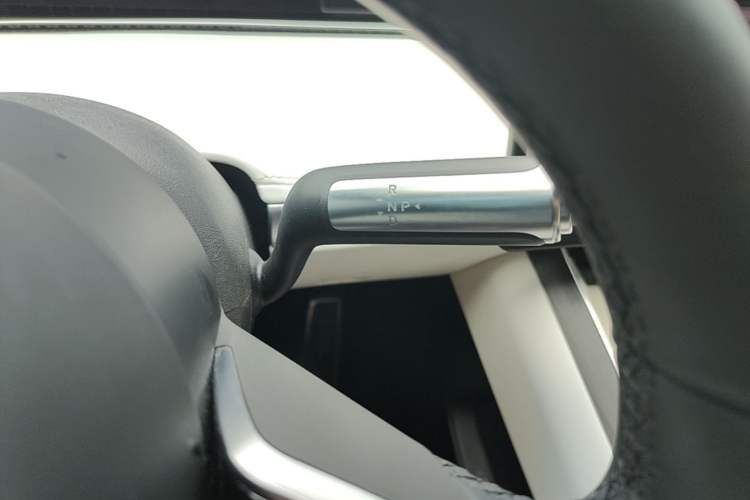 Used Hima Stelato S9 2024 All-Electric Ultra Four-Wheel-Drive Flagship Edition Gear Lever