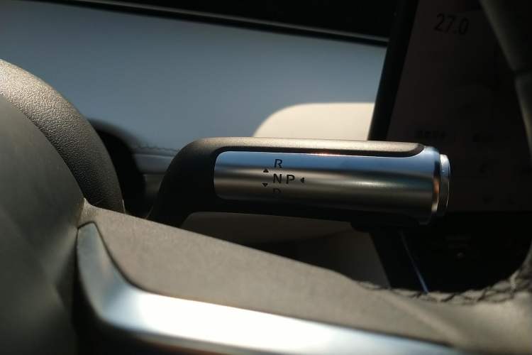 Used Hima Stelato S9 2024 All-Electric Ultra Four-Wheel-Drive Flagship Edition Gear Lever