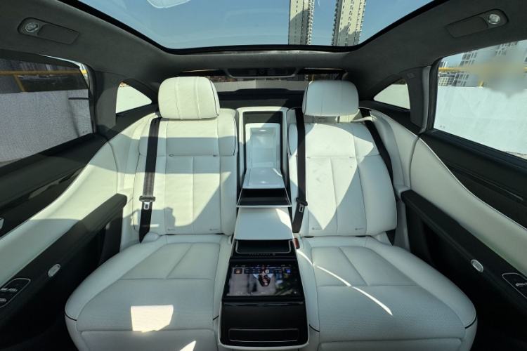 Used Hima Stelato S9 2024 All-Electric Ultra Four-Wheel-Drive Flagship Edition Interior 1
