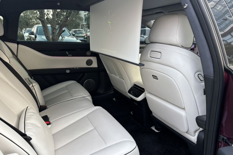 Used Hima Stelato S9 2024 All-Electric Ultra Four-Wheel-Drive Flagship Edition Interior 5