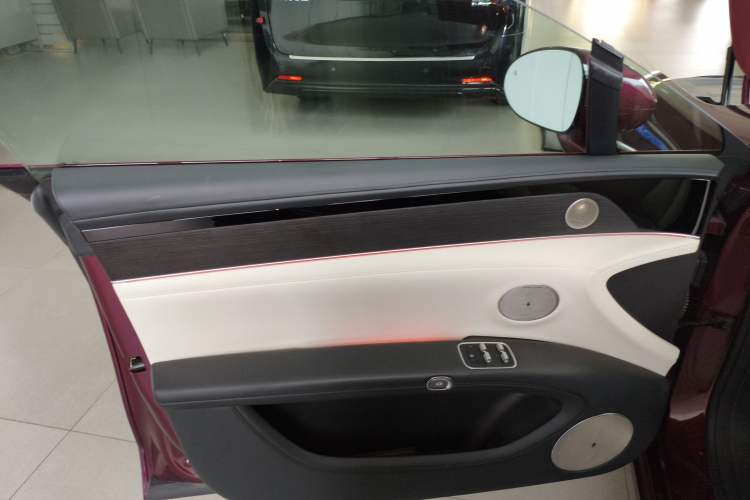Used Hima Stelato S9 2024 All-Electric Ultra Four-Wheel-Drive Flagship Edition Left Front Door Interior
