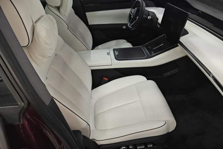 Used Hima Stelato S9 2024 All-Electric Ultra Four-Wheel-Drive Flagship Edition Right Front Seat