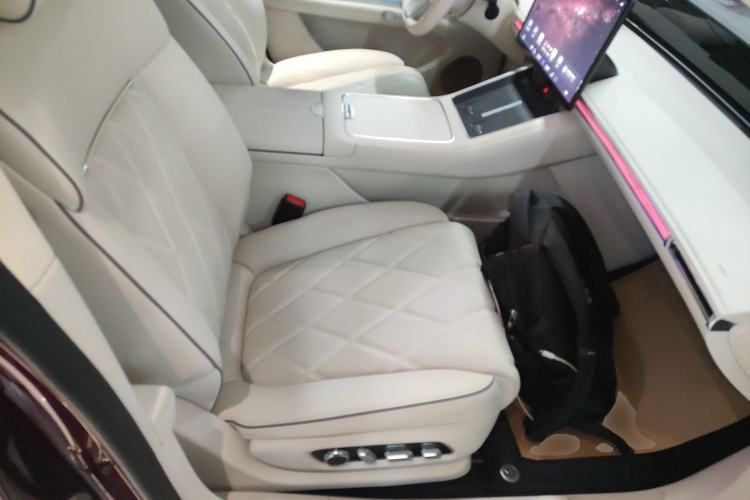 Used Hima Stelato S9 2024 All-Electric Ultra Four-Wheel-Drive Flagship Edition Right Front Seat