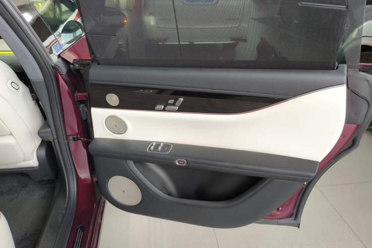 Used Hima Stelato S9 2024 All-Electric Ultra Four-Wheel-Drive Flagship Edition Right Rear Door Interior