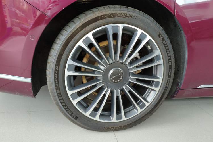Used Hima Stelato S9 2024 All-Electric Ultra Four-Wheel-Drive Flagship Edition Right Rear Wheel Hub