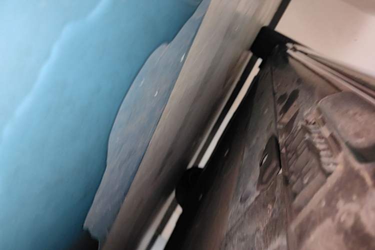 Used Hima Stelato S9 2024 All-Electric Ultra Four-Wheel-Drive Flagship Edition Right Side Sill