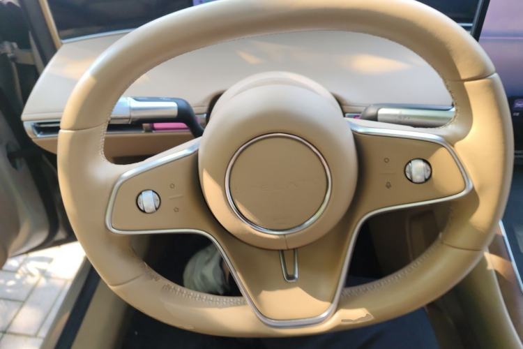 Used Hima Stelato S9 2024 All-Electric Ultra Four-Wheel-Drive Flagship Edition Steering Wheel