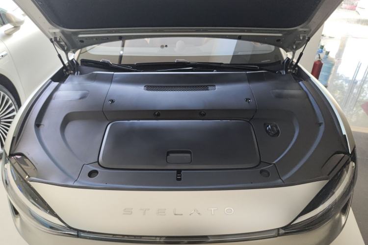 Used Hima Stelato S9 2024 All-Electric Ultra Four-Wheel-Drive Flagship Edition Engine Bay