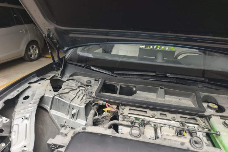 Used Hima Stelato S9 2024 All-Electric Ultra Four-Wheel-Drive Flagship Edition Engine Bay Right