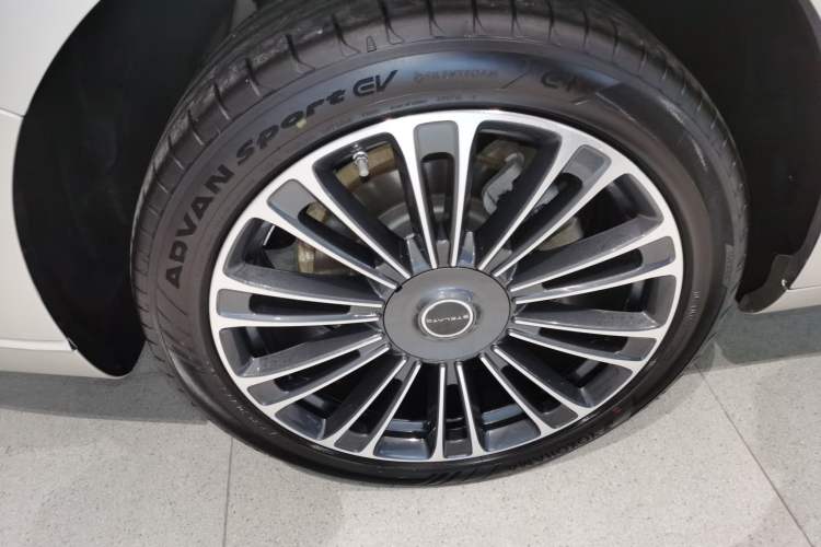Used Hima Stelato S9 2024 All-Electric Max Rear-Drive Long-Range Version Exterior 5