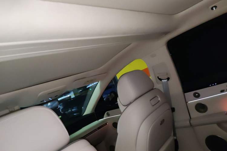 Used Hima Stelato S9 2024 All-Electric Ultra Four-Wheel-Drive Flagship Edition Headliner