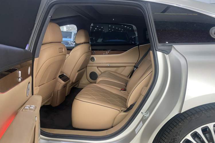 Used Hima Stelato S9 2024 All-Electric Ultra Four-Wheel-Drive Flagship Edition Headliner