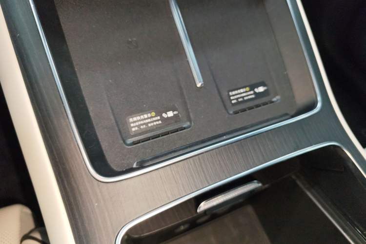 Used Hima Stelato S9 2024 All-Electric Ultra Four-Wheel-Drive Flagship Edition Interior 1