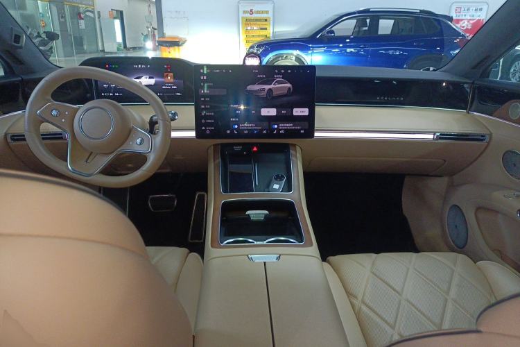 Used Hima Stelato S9 2024 All-Electric Ultra Four-Wheel-Drive Flagship Edition Interior 2