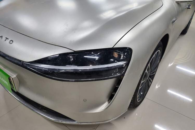 Used Hima Stelato S9 2024 All-Electric Ultra Four-Wheel-Drive Flagship Edition Left Front Headlight