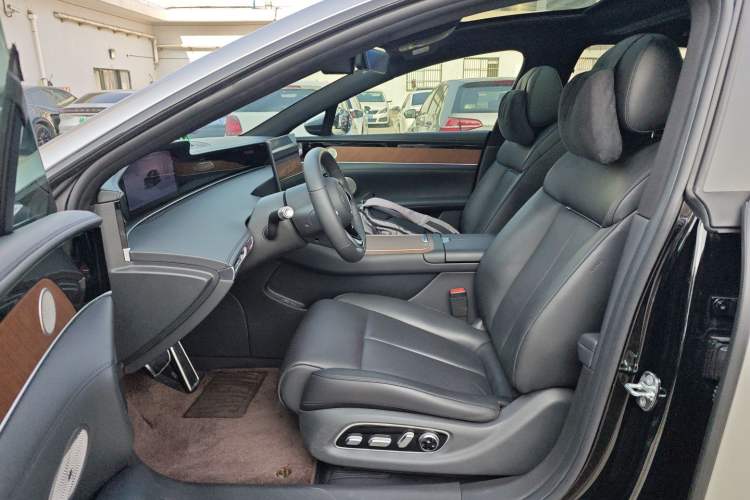 Used Hima Stelato S9 2024 All-Electric Ultra Four-Wheel-Drive Flagship Edition Left Front Seat